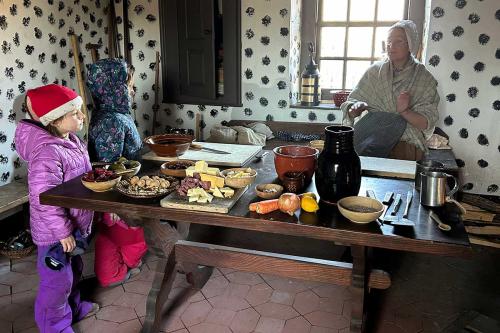 Holiday-Open-House-10