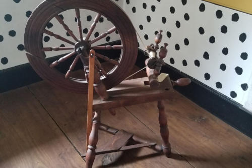 Spinning-Wheel2